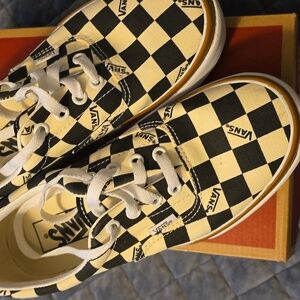 VANS Checkerboard Stacked Sneakers Size 7 Women's